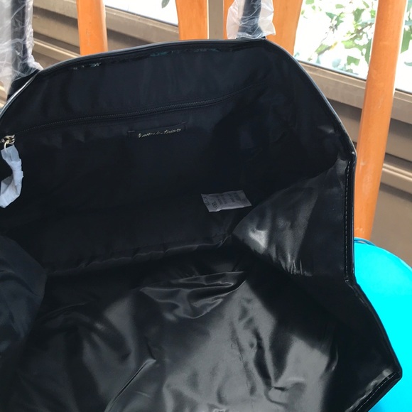 totes - Picture 3 of 3